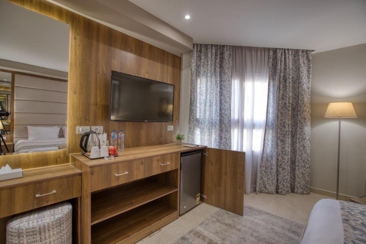 Nozol Pyramids Hotel And Spa Kafret el-Gabal Екстериор снимка