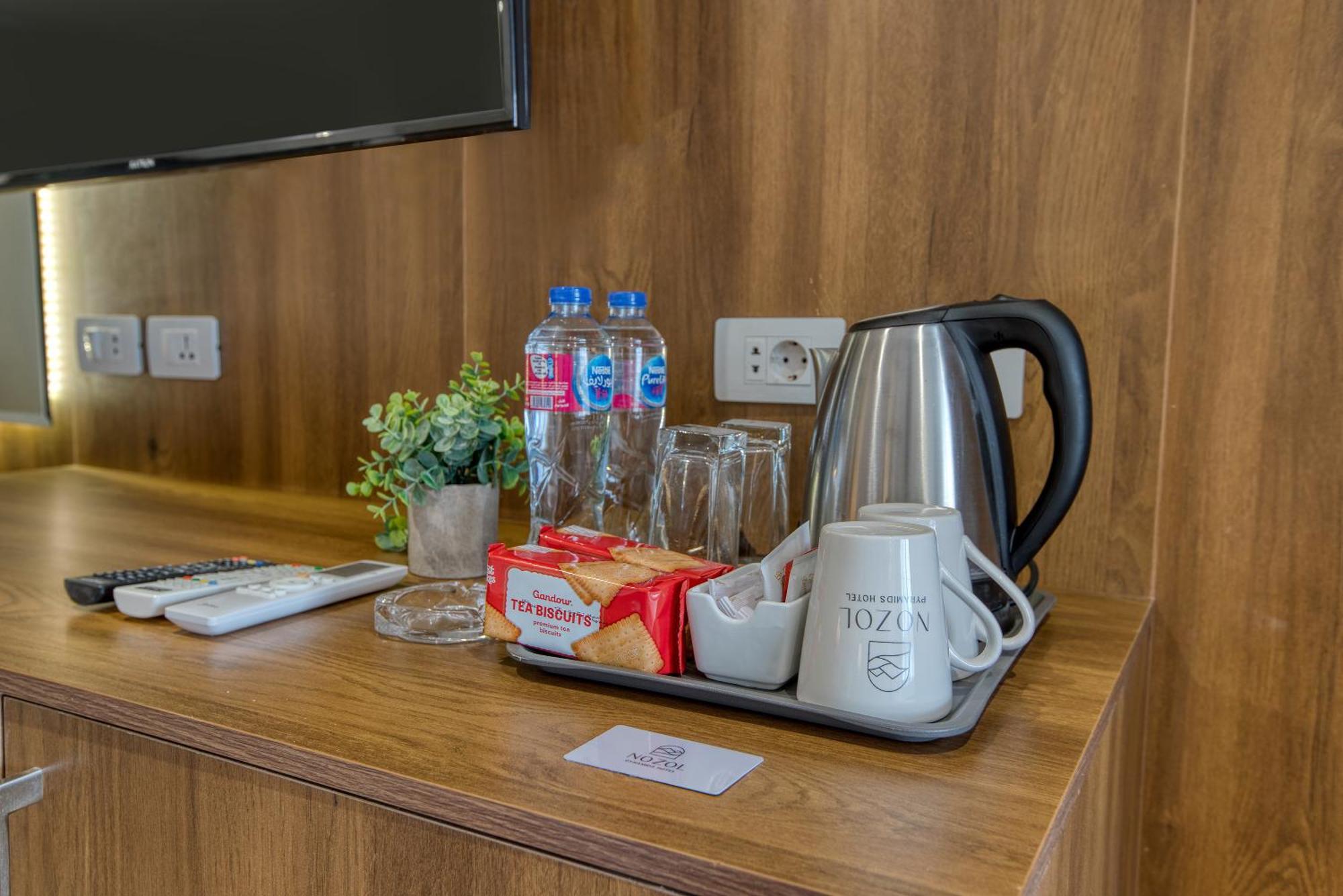 Nozol Pyramids Hotel And Spa Kafret el-Gabal Стая снимка